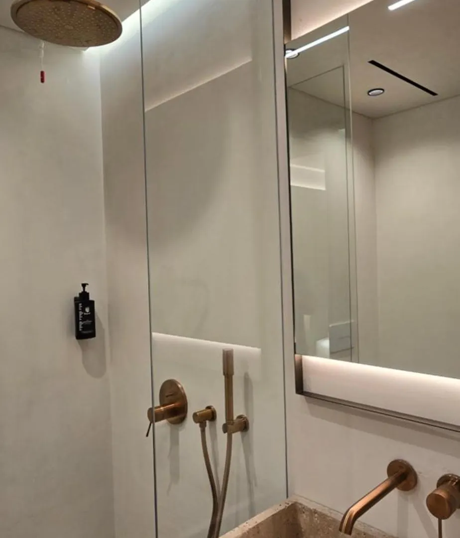 Lion Gate Hotel Sarandë
